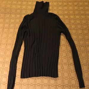Brown turtle neck long sleeve